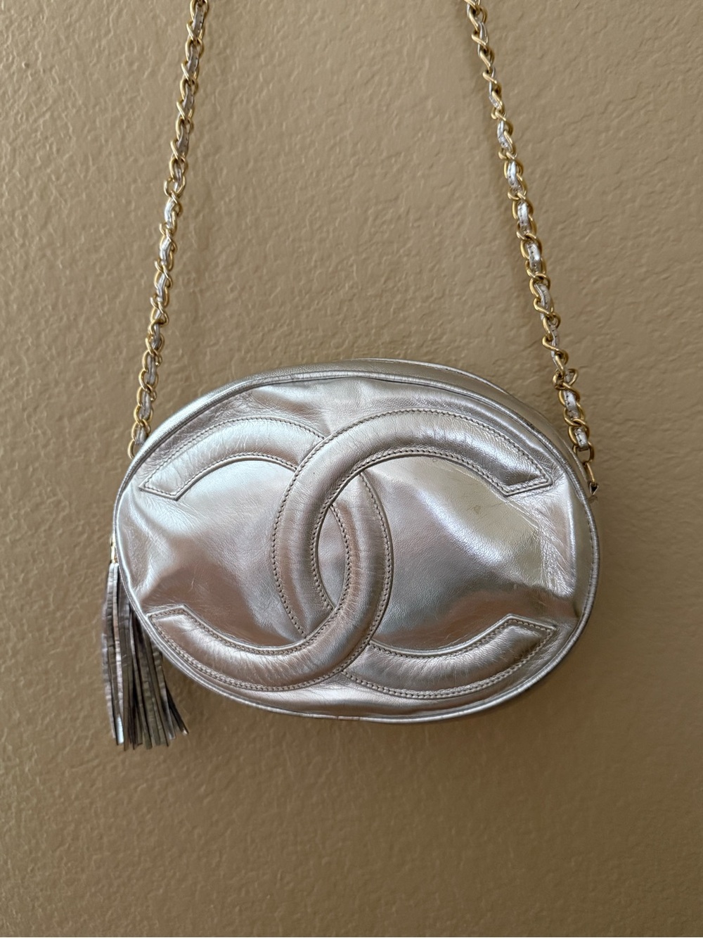 CHANEL Metallic Silver Leather Oval Tassel Camera Bag Vintage 1980's